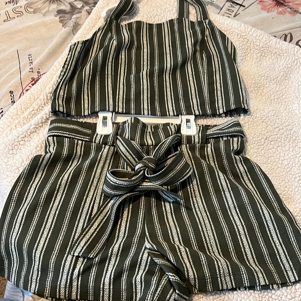 Two piece crop top with shorts